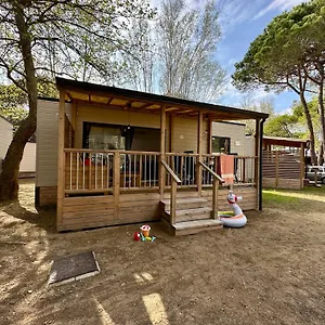 Estivo Premium Deluxe Mobile Homes On Ca Savio Camping